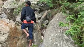AIR TERJUN SIALOGO PINTUPOHAN SIGURA-GURA