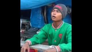 Hidup segan mati tak mau (lipsing)