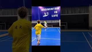 Badminton trickshots tutorial. #badminton