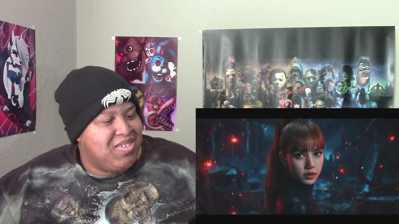 BLACKPINK - Upside Down (из сериала «Очень странные дела») [Фан-мейд] | Реакция бурундука