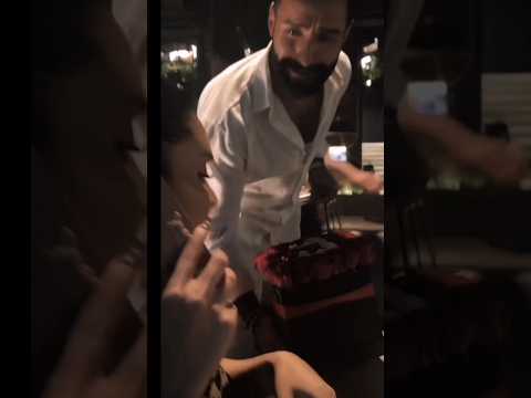 احمد يصالح فرح بهدية فخمة قسمةونصيب 