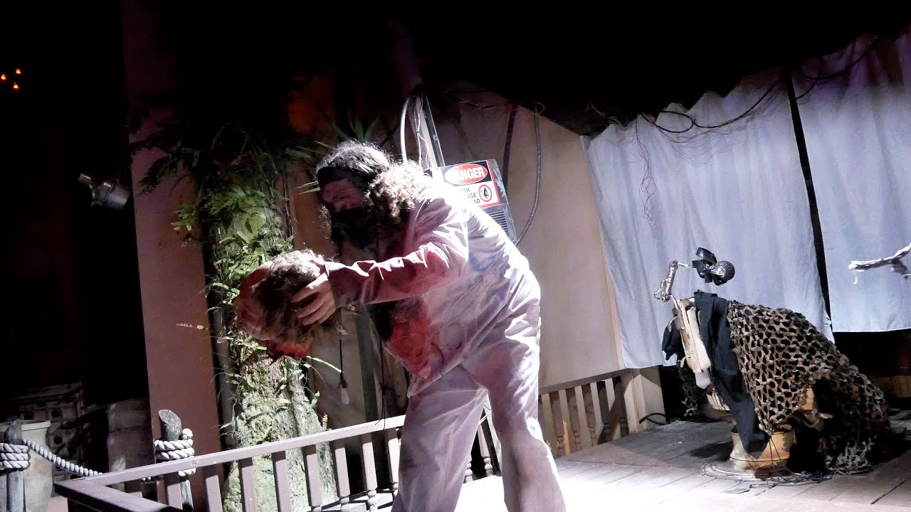 The Escape Busch Gardens Tampa Howl-O-Scream 2020 Scare Zone Walkthrough 4K