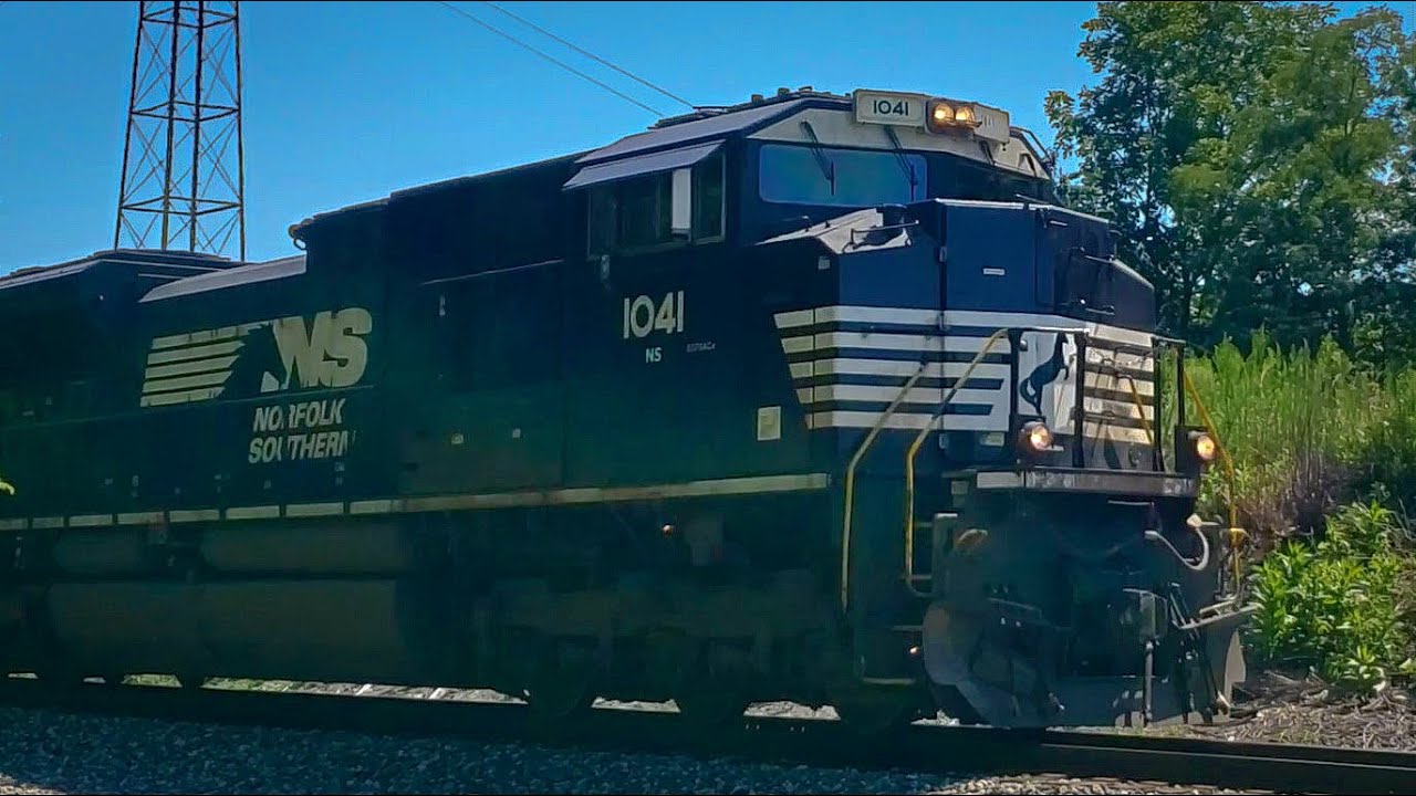 Trains, CSX, Norfolk Southern, Railroad, Train, Entertainment, Canadian Pac...