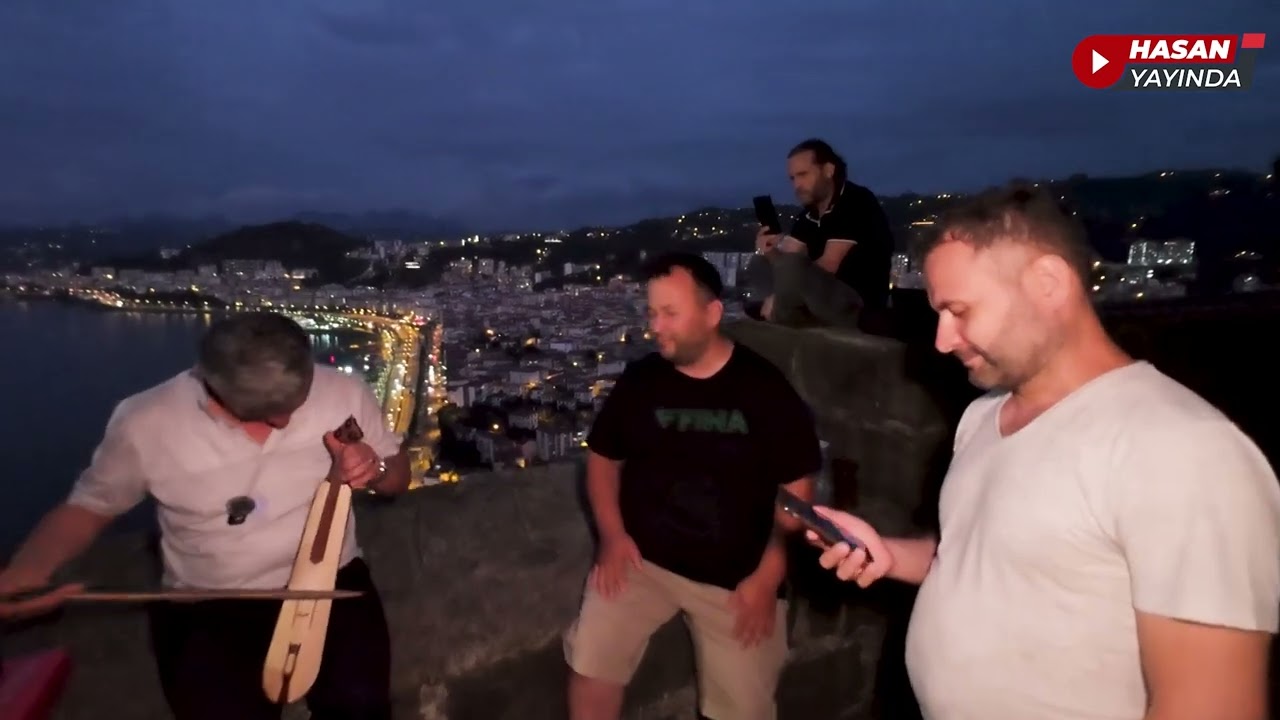 Yüksel Kader Bizi Bu Hallere Koyan Biri Var