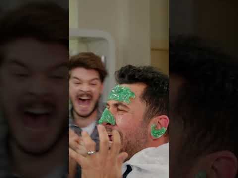 Sefer'in Yüzündeki Ağdaları Çekiyorlar! - Kuzey Yıldızı İlk Aşk #shorts
