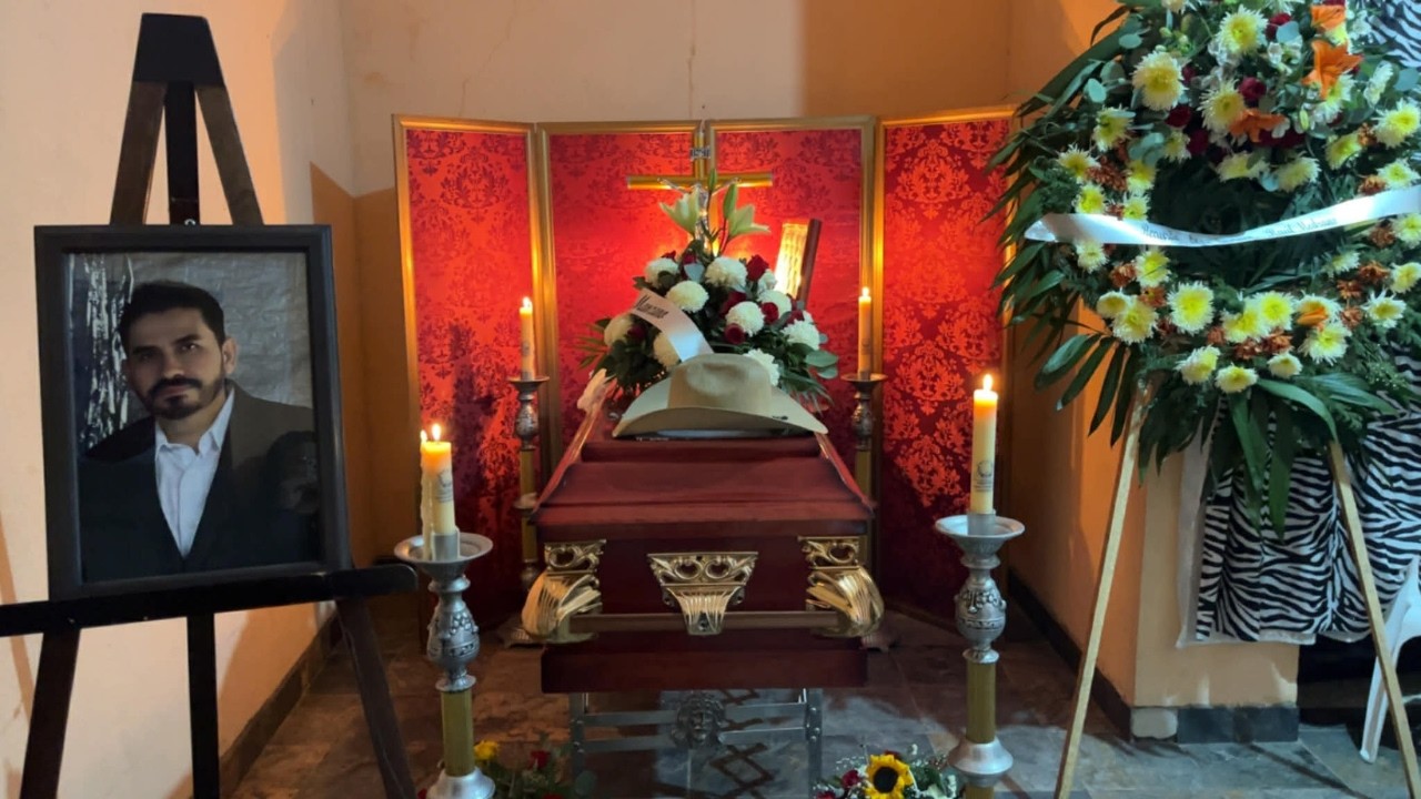 TRISTE NOTICIA DESAFORTUNADAMENTE GABO PERDIÓ LA  BATALLA CONTRA EL CÁNCER