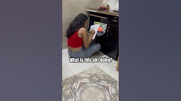 what is she doing🤯 #ai #coding #contentcreator #codingtips #programmingadvice #blackbox