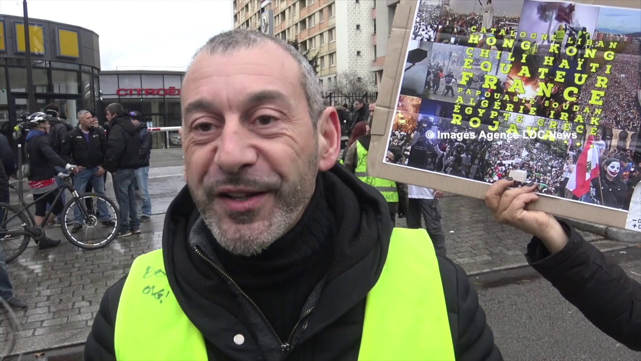 Acte Lvi Faouzi Lellouche Gilet Jaune Parisfrance 07 Décembre 2019