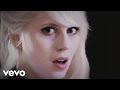 Amanda Jenssen - Borderline