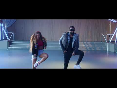 (VIDEO OFFICIAL)Fally Ipupa   Ça bouge pas Clip officiel