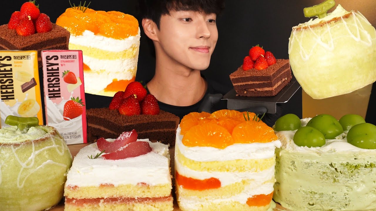 ASMR MUKBANG STRAWBERRY CHOCOLATE CAKE & TANGERINE CAKE & GREEN GRAPE CAKE & MELON CAKE & PEACH CAKE