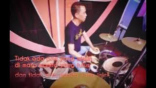 Story/status wa dangdut koplo via Vallen - juragan Empang (literasi/quotes pria wanita tulus serius)