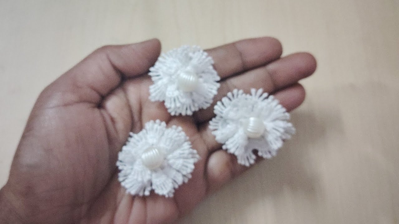 Прекрасный кружевной цветок.