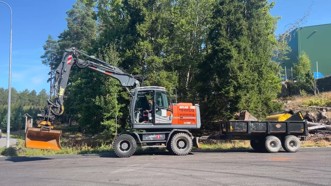 Hjulgrävare  Atlas 160W Blue / Med tiltrotator, kärra och redskap