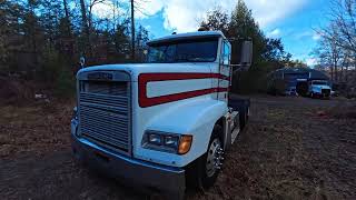 I Bought My First Semi Freightliner Fld120 Walkaround
