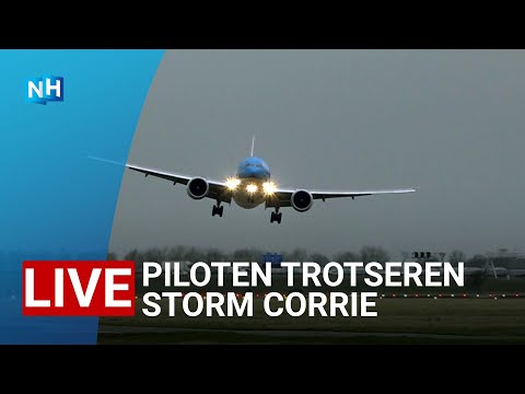 LIVE? Piloten trotseren Storm Corrie op Schiphol
