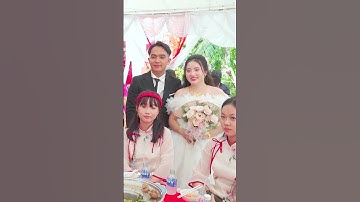 Đám cưới: Ai chưa vợ vào xin vía