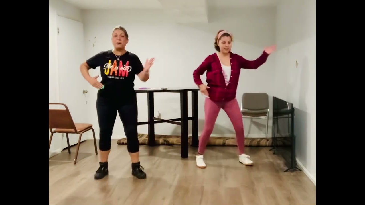 Megamix 89 - Pa’lla - Max Pizzolante - Zumba - Merengue - Dance choreography auf YouTube ansehen Megamix 89 - Pa’lla - Max Pizzolante - Zumba - Merengue - Dance choreography auf YouTube ansehen