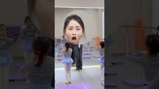 台下指挥教师表情包 第三视角 明天又是周末啦藍调皮老师又来啦@抖音小助手 @DOU 小助手