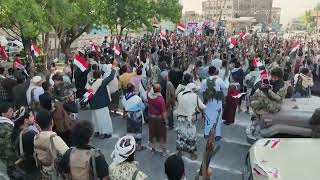 تعز.. المقاومة الشعبية في مديريات  السلام  والقاهرة والتعزية تعلن جاهزيتها الكاملة لاستكمال التحرير