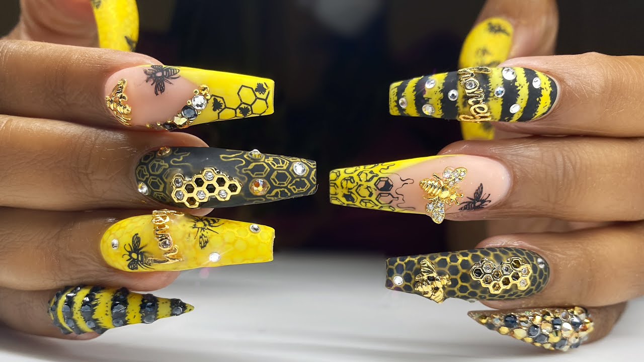 Watch Me Work: Honey Drip, Gold Bees, Bling & Stamping Nail Art | DailyCharme | Maniology | Wu-Tang