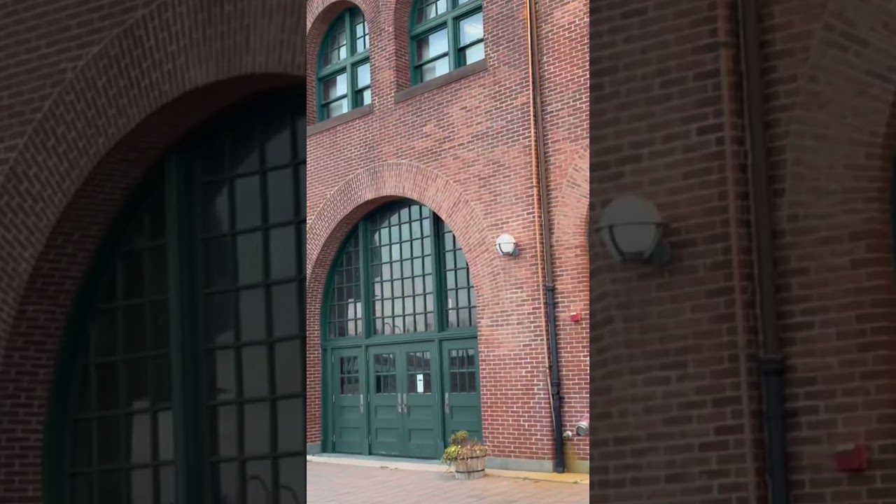 Central Railroad of New Jersey Terminal 🚂