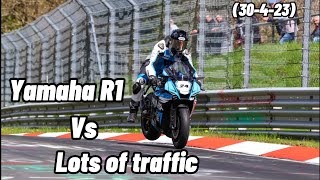 Yamaha R1 VS Lots Of Traffic On The Nordschleife! (30423)