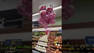 Safeway Valentine’s Day Balloons 🎈🎈🎈❤️❤️ ￼I want the purple one. 💜💜 2023