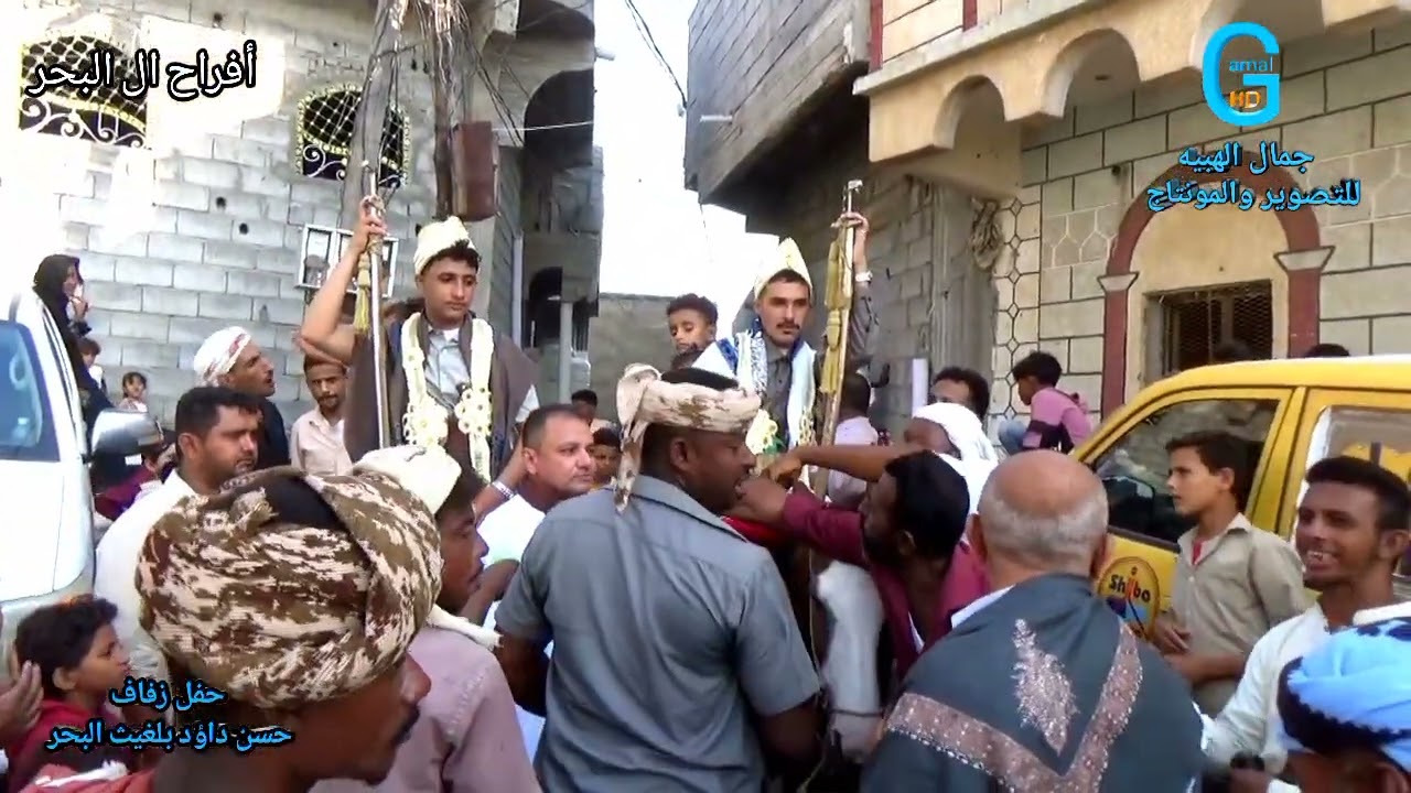 شاهد أروع زف على ظهر الخيول للعريس حسن البحر أفراح ال البحر المنصوريه 