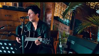 Adam Zindani - Is This Love (The Acoustic Sessions)