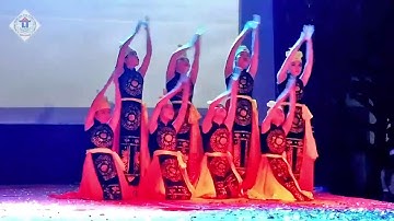 Múa Đất nước lời ru - 11A4 Văn nghệ chào mừng 20.11.2017 THP Long Thạnh