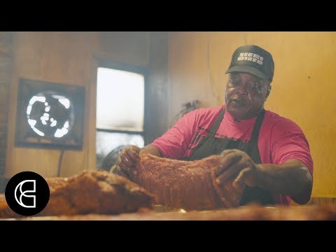 Texas\ Barbecue: A Dish That Brings the Community Together (15 Ad Roll) image