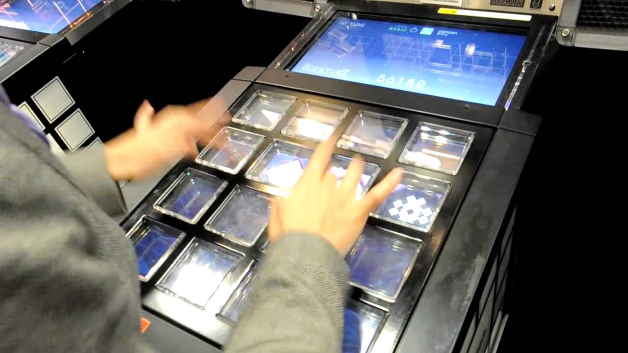 jubeat(ユビート)がさらに進化、ネットワークでマッチングすると楽曲が 