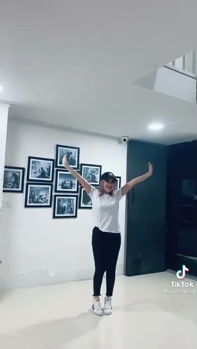 ayu dance