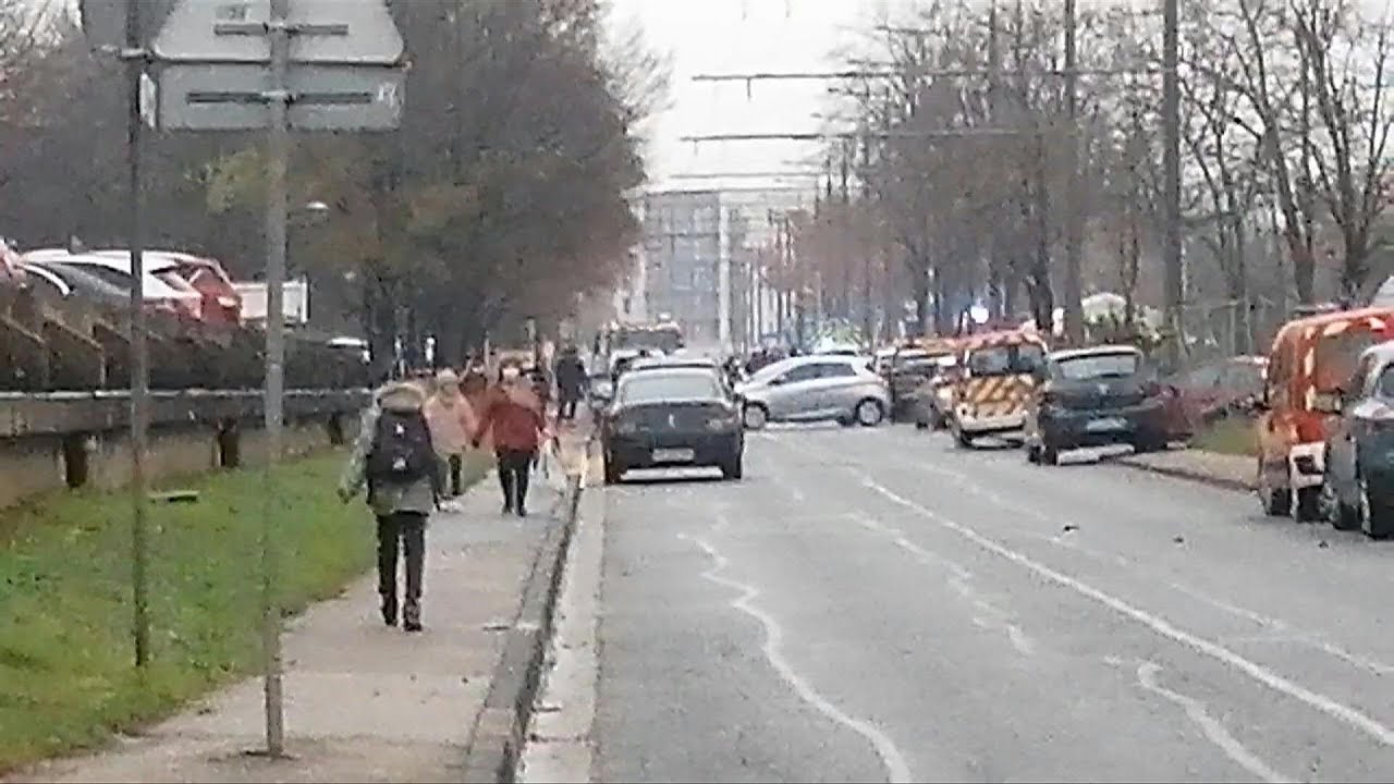 Images sur les lieux de l'incendie meurtrier à Vaulx-en-Velin | AFP Images