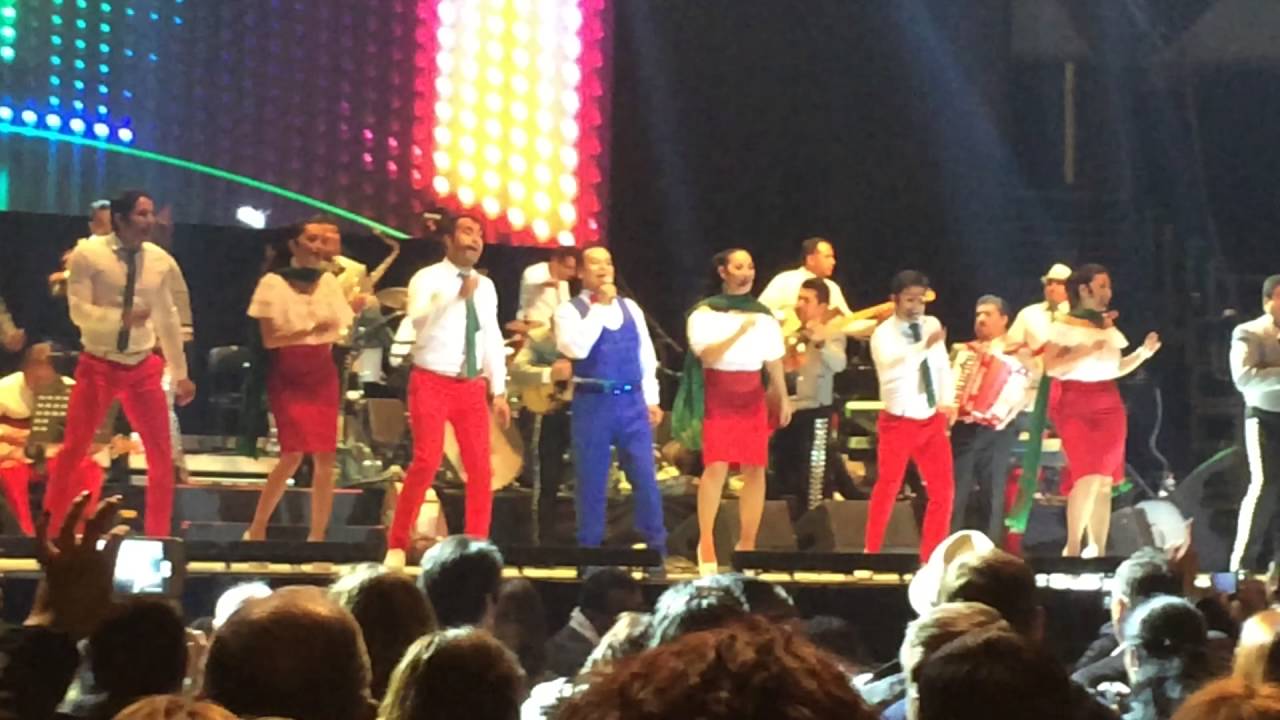 Juan Gabriel, concierto Movistar Arena,Santiago de Chile 2015