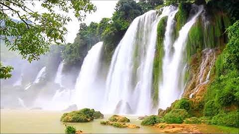 إن الله وملائكته يصلون على النبي - القارئ رعد الكردي