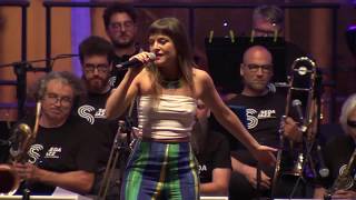Video thumbnail of "Big Band Sedajazz - MAIS QUE NADA- Festival Música a la Mar (Feat. Thaïs Morell)"