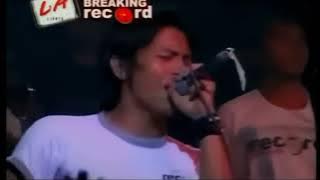 Tertinggalkan Waktu - Peterpan (Live at Semarang 2004) (HD)