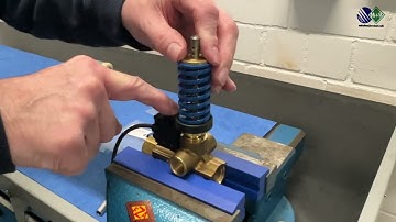 Mounting the switch retrofit kit on the ST-265 unloader valve