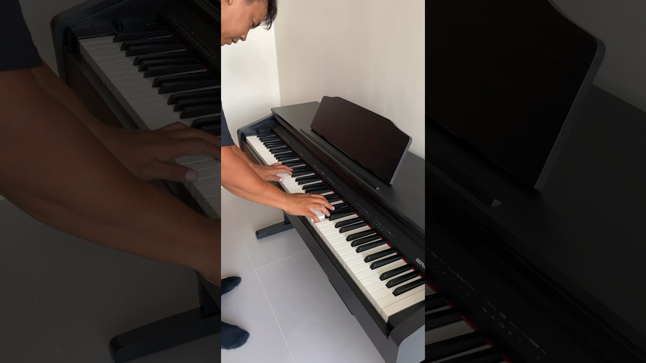 Unboxing Roland RP30 