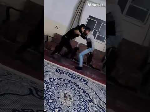 قام تشقني وتشق ابوي