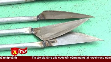 Nhóm thiếu niên từ 16 đến 20 tuổi mang dao kiếm gây mất trật tự công cộng tại địa bàn huyện Đông Anh