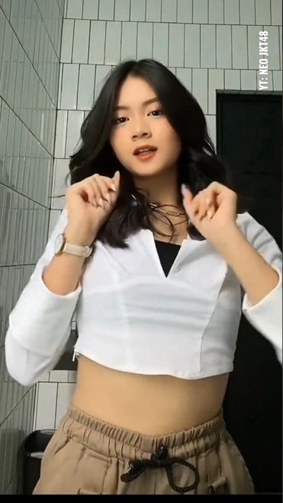 saat Christy jkt48 mode seksi 