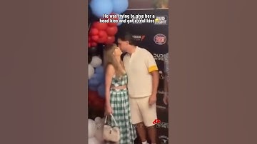 Travis Kelce Kissing Taylor Swift🥹 Head kiss turned into a real kiss #taylorswift #traviskelce