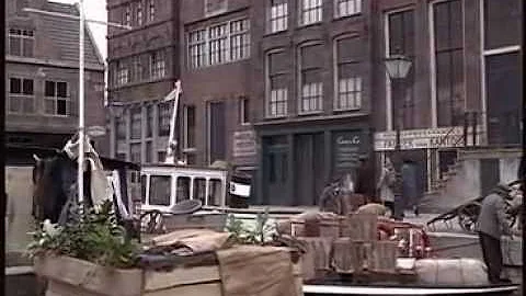 Anne Frank (The Whole Story)