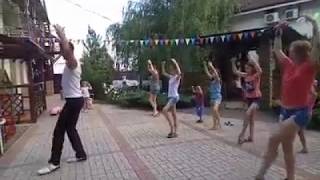 Учимся танцевать сиртаки Учимся танцевать сиртаки