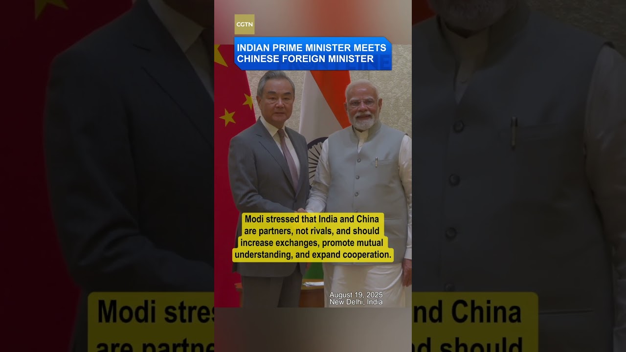 Indian PM meets Chinese FM on ties