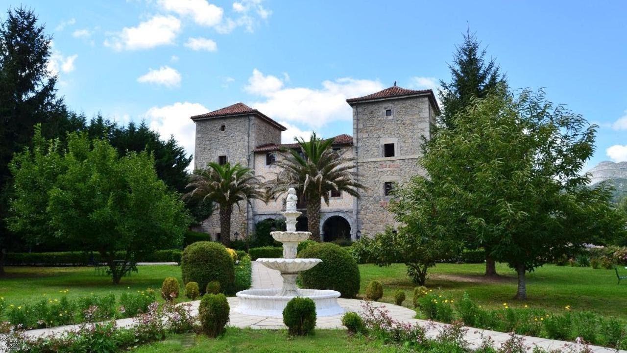 Palacio Torre de Ruesga, Valle, Spain
