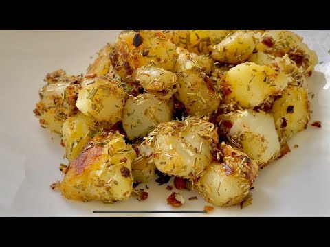 What Goes With Rosemary Potatoes
